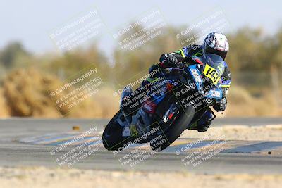 media/Jan-14-2024-SoCal Trackdays (Sun) [[2e55ec21a6]]/Turn 2 (1025am)/